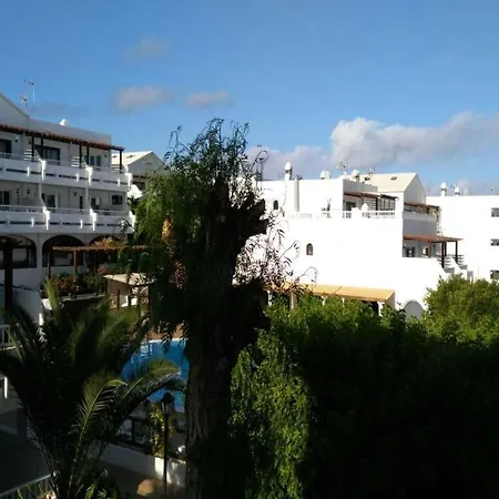 Sleeps 2 Pool Wifi * Costa Teguise