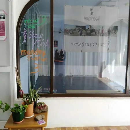 Sleeps 2 Pool Wifi Appartement
